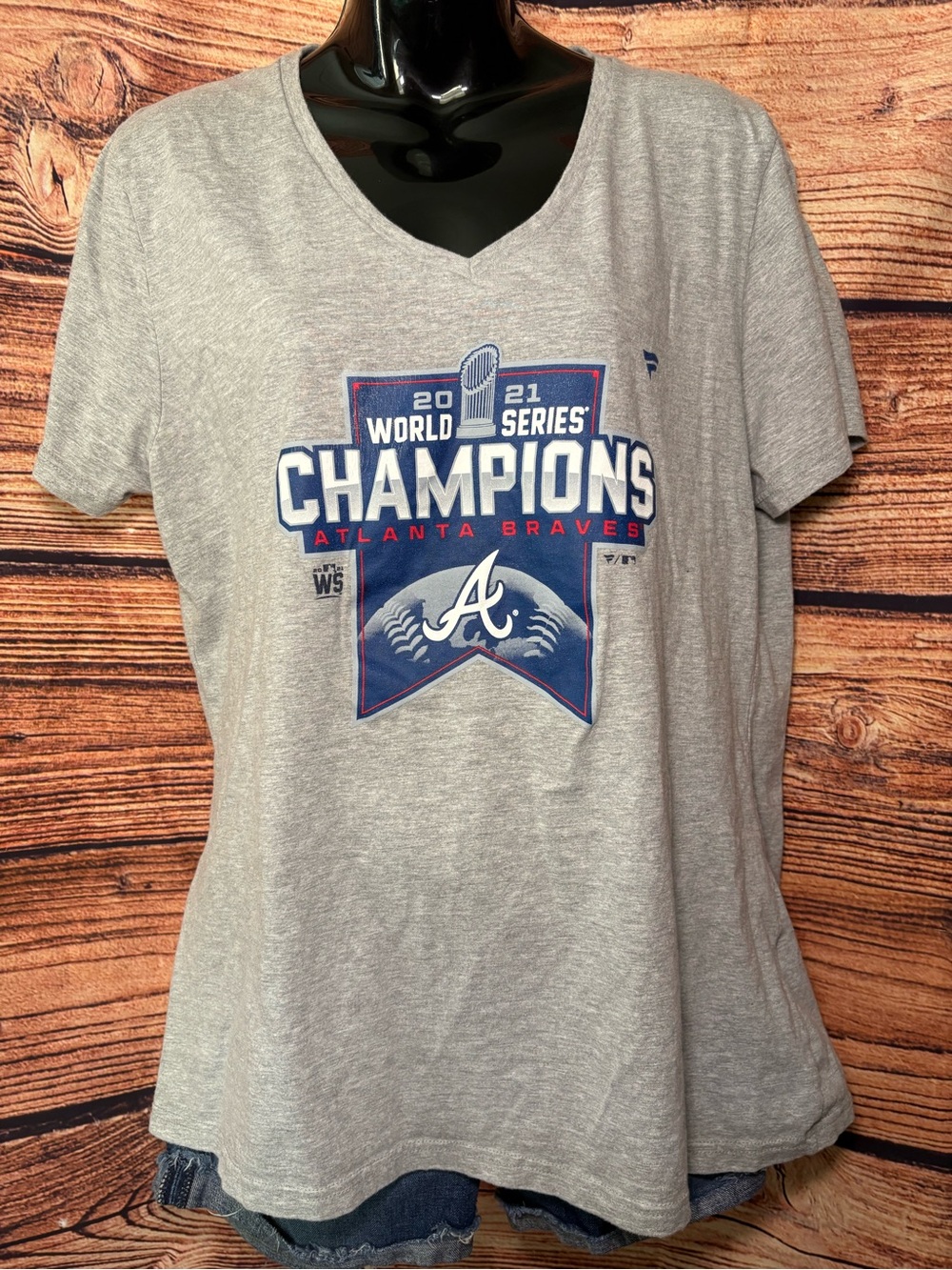 Fanatics Gray Atlanta Braves 2021 World Series Champions V-Neck Tee